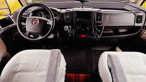 Experience our fully equipped Hymer Integrated. (Extra discount, see below)
