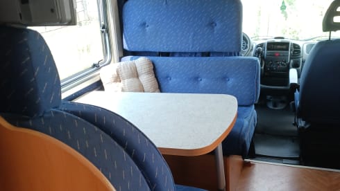 Spacious Fiat 2006 with a fixed bed, air conditioning and a very cozy interior.