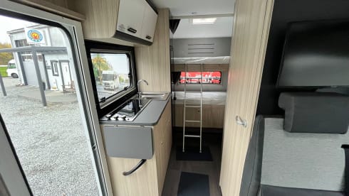 A70 DK – Motorhome SunLiving A70 DK Alkoven #Family vacation