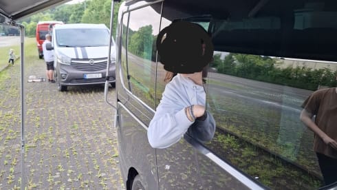 Patchke – 4p Bustner campervan, automatic