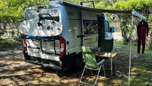 Dan the campervan – Bürstner Campeo 600 - off grid