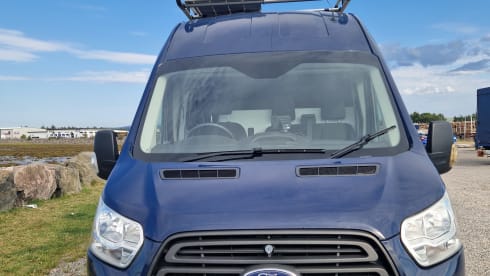 Taran – 2 berth Ford campervan ready for adventure!