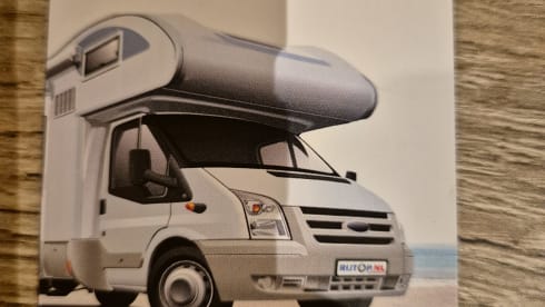 4p Bürstner semi-integrated uit 2013