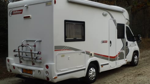 genesis – 4p Challenger integrated uit 2016