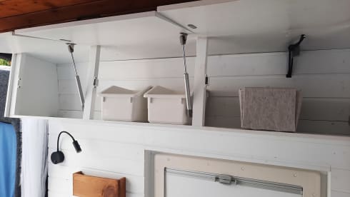 Snoet – 2p Volkswagen bus from 2021