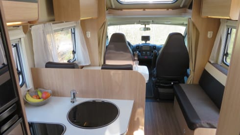 Sunlight T67 - Automatic - 4 persons