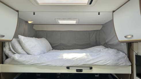 Autumn tours: Cosy A class comfort, free WiFi. 