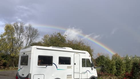 4p Hymer semi-integrated from 2000
