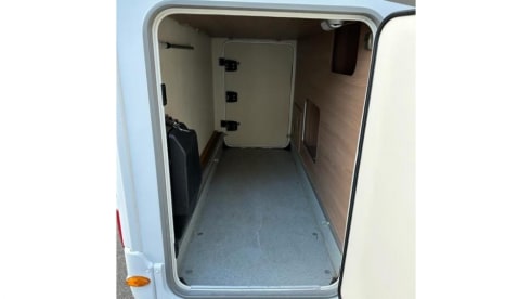 Europa Cruiser – 4p Bürstner integrated uit 2019