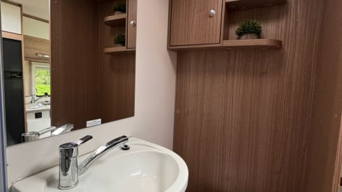 6 Berth Fiat Alcove 2020