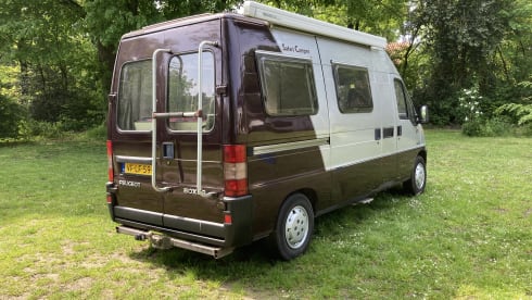 "ARIE" 'Safari Camper'