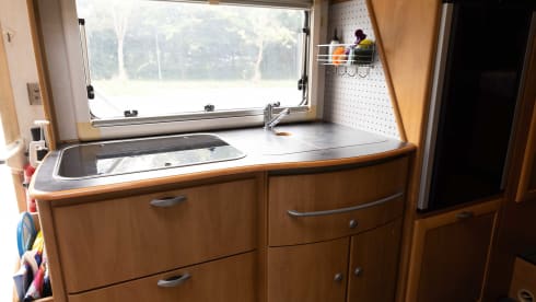 Steenbokje – Ruime 6 persoons Hymer uit 2000