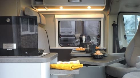 4p Fiat Weinsberg buscamper 2023