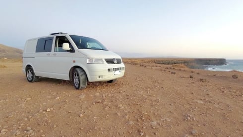 Elvis in Sicily – Sono un van, mi chiamo Elvis e vi aspetto in Sicilia:)