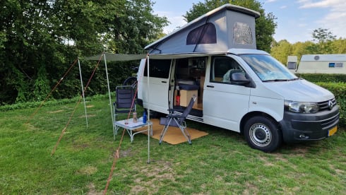 Self-built VW T5 camper for 2 people
