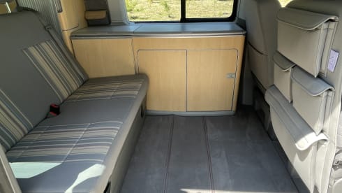 4p Volkswagen campervan from 2004