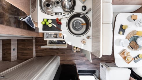 Brand new 2022 luxury Elnagh T-loft for 5 p