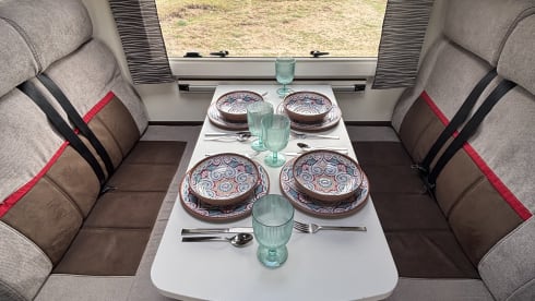 Betty  – 6 berth Benimar Mileo from 2018