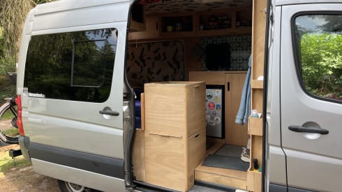Bully – 2-seater Volkswagen bus from 2014