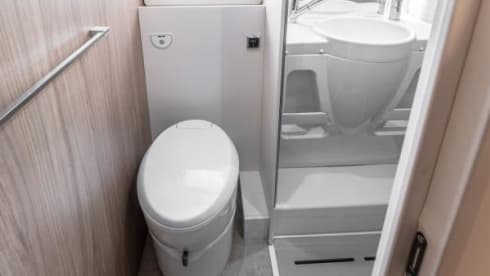 6 berth Rimor Evo5 2022