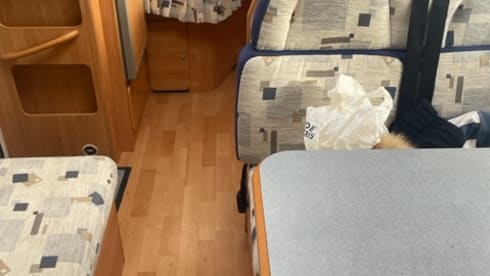 izilda & david – Camper 5 plaatsen Adriatik koraal 650SP Fiat ducato