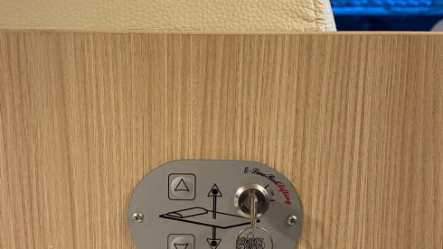 4p Bürstner AUTOMAAT semi-integrated from 2016