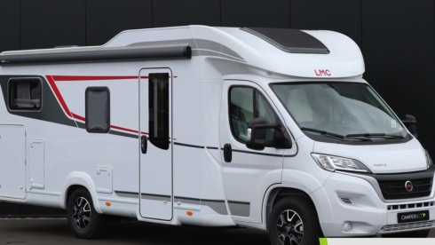 22 LMC H660G  – Tourer lift 3 persons