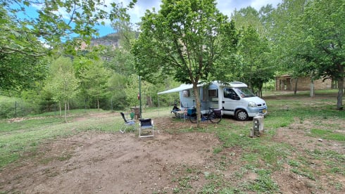 3p Knaus semi-integrated from 2006