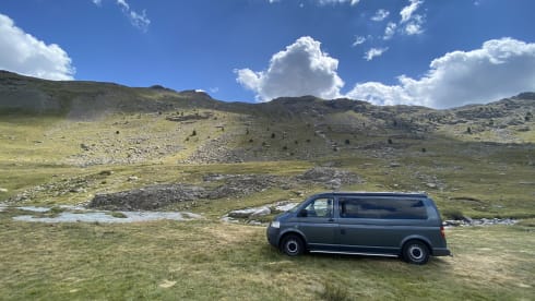VanJet – 4p Volkswagen campervan from 2010