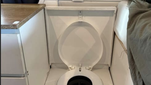 Ford transit camperbus  – 2p Ford bus uit 2007