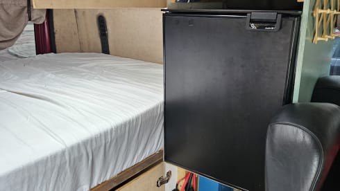 Compact self-built camper van for 2 to 3 persons, Fiat Ducao