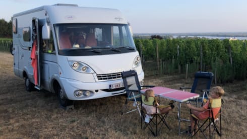 4p Hymer integrated uit 2011