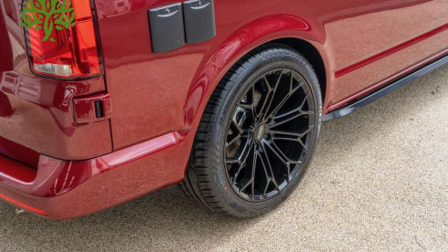 Volkswagen campervan met 4 slaapplaatsen vanaf 2024