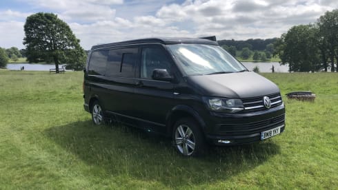 Betty – 2 berth 2018 VW Campervan