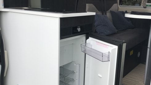 Benni – Bus camper built in 2021 for rent in Kontich.
