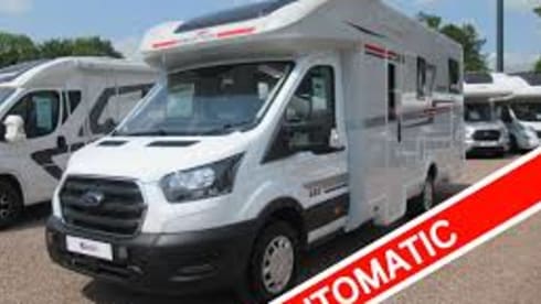 Zefiro 685 Automatic 5 berth – 2023 Roller Team Zefiro 685 Auto Five berth 