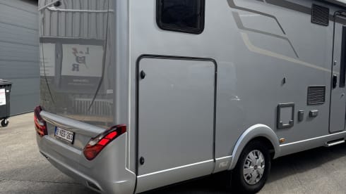 Junior – 5-seater Hymer integrated from 2027