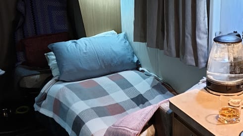 Roxanne – Dog Friendly, 2 berth , Adventure Holiday 