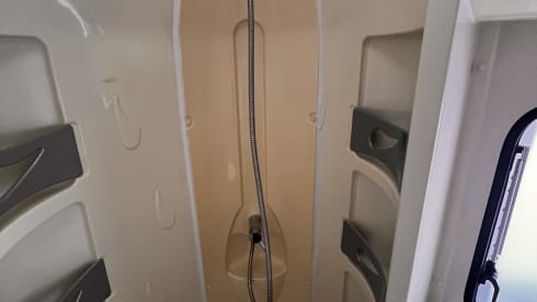 Rimor Elliot alcove 6 persons (6 belt and sleeping places)