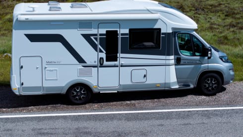 Lamlash – Adria 600 Matrix DT 4 Berth/4 Belts