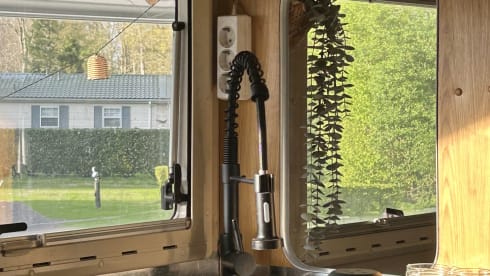 LAIKA – 4p Fiat alcove from 1998