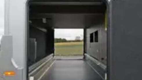 5 berth Adria Supreme SC 
