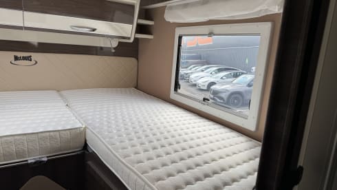 McLouis 873 – 5p McLouis integrated uit 2025