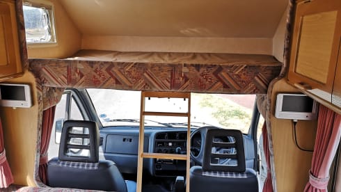 MIA – Swift Royale 540 motorhome (5 birth) 