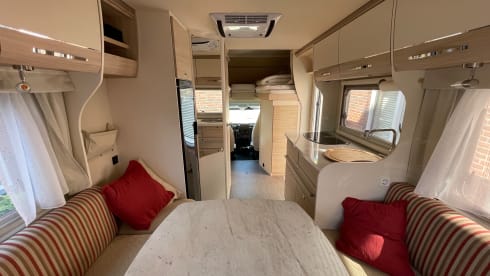 Eura – Compact Eura Mobil with cozy rear seating