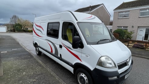 Movano – 2 berth Vauxhall Movano campervan with many extras!