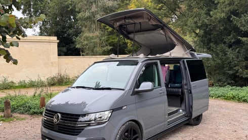 Vincent  – 4 berth Volkswagen campervan from 2022