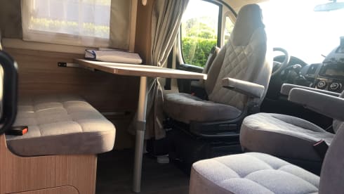 CARADO T338 Camper Clever Edition 2021 with air conditioning
