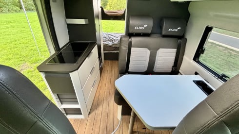 Offgrid 4 persoon Campervan - Elios Family 63