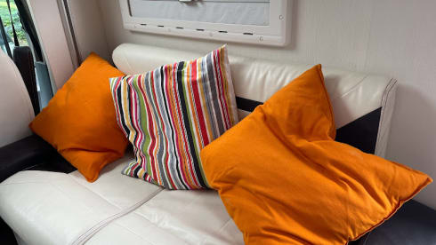 Hilda – 4 berth Chausson Welcome